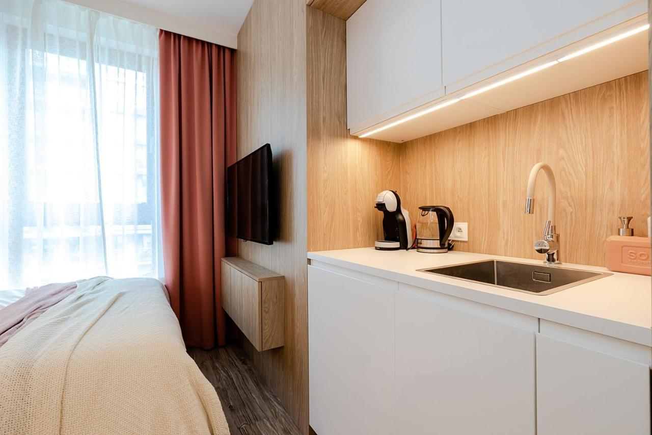 Studio Wola Apartament Kasprzaka - Wifi + Smart Tv ワルシャワ エクステリア 写真
