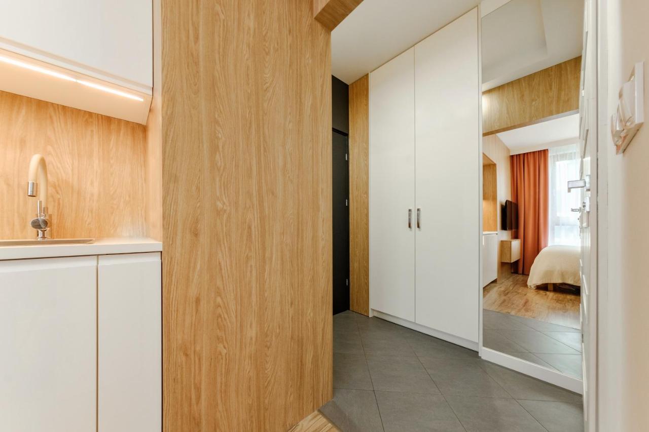 Studio Wola Apartament Kasprzaka - Wifi + Smart Tv ワルシャワ エクステリア 写真